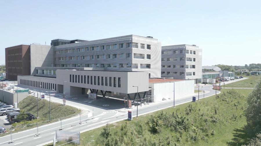 Siniat participe à la construction d'un poste de garde pour médecins généralistes