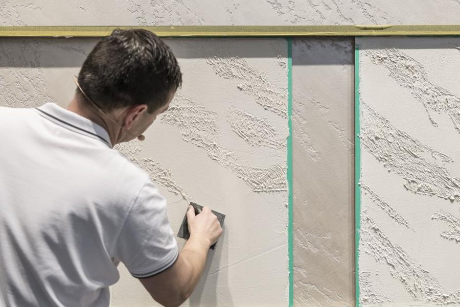 Synthetische borstels en véél decoratieve technieken op Farbe