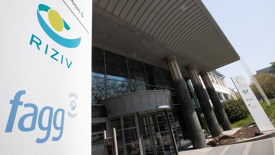 Algemene Raad RIZIV krijgt twee weken om half miljard te besparen