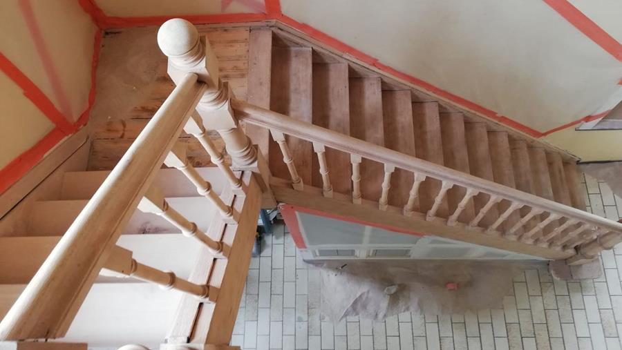 Les possibilités de rénovation des escaliers en bois